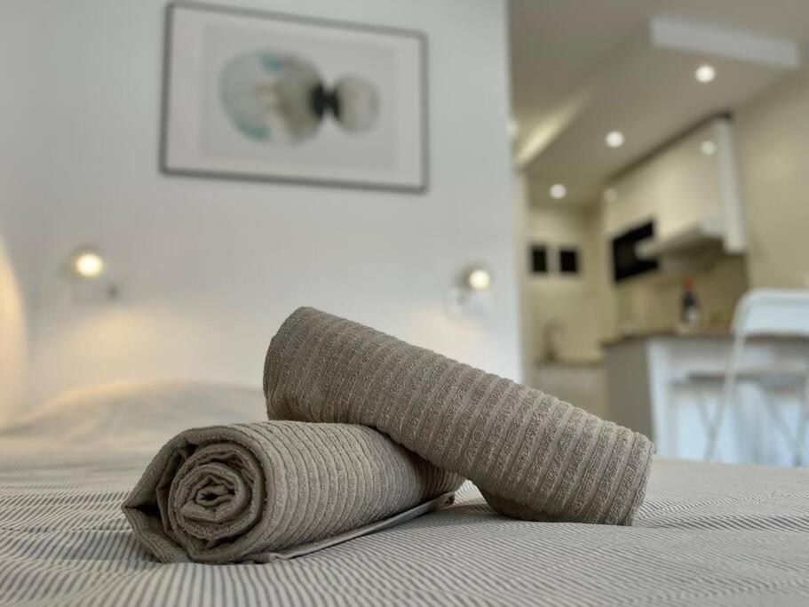 Cozy Central Studio Near The Beach Benalmadena Bagian luar foto